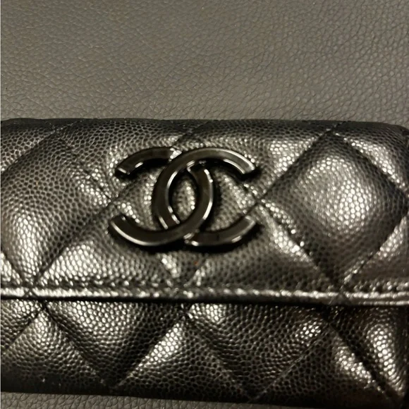 Chanel Quilted Caviar CC Flap Card Holder Black with Black Hardware - Picture 11 of 13